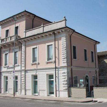 Palazzo Di Primavera Guest House Caprino Veronese Exterior foto